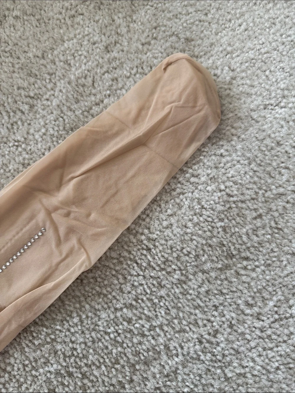 N/A light nude